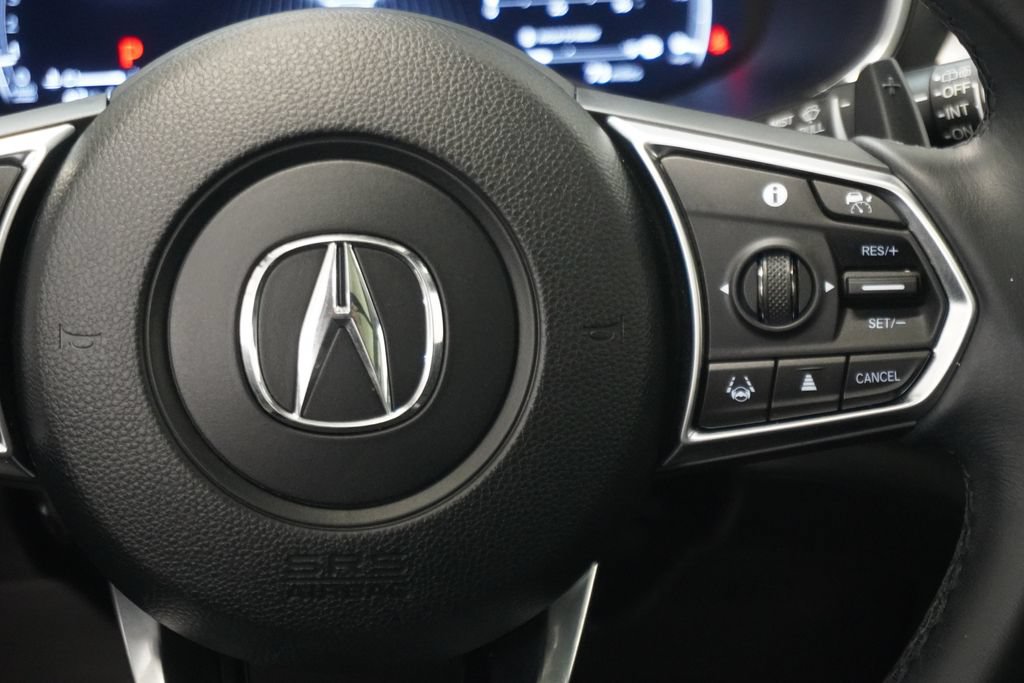 Used 2023 Acura MDX w/ Technology Package FWD image 17