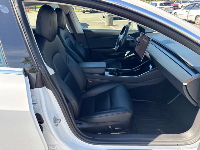 Used 2018 Tesla Model 3 Long Range AWD/4WD image 10