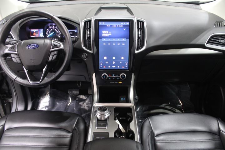 Used 2023 Ford Edge SEL w/ Convenience Package image 2