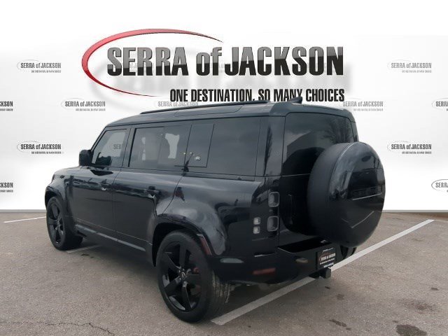 Used 2023 Land Rover Defender 110 X image 7