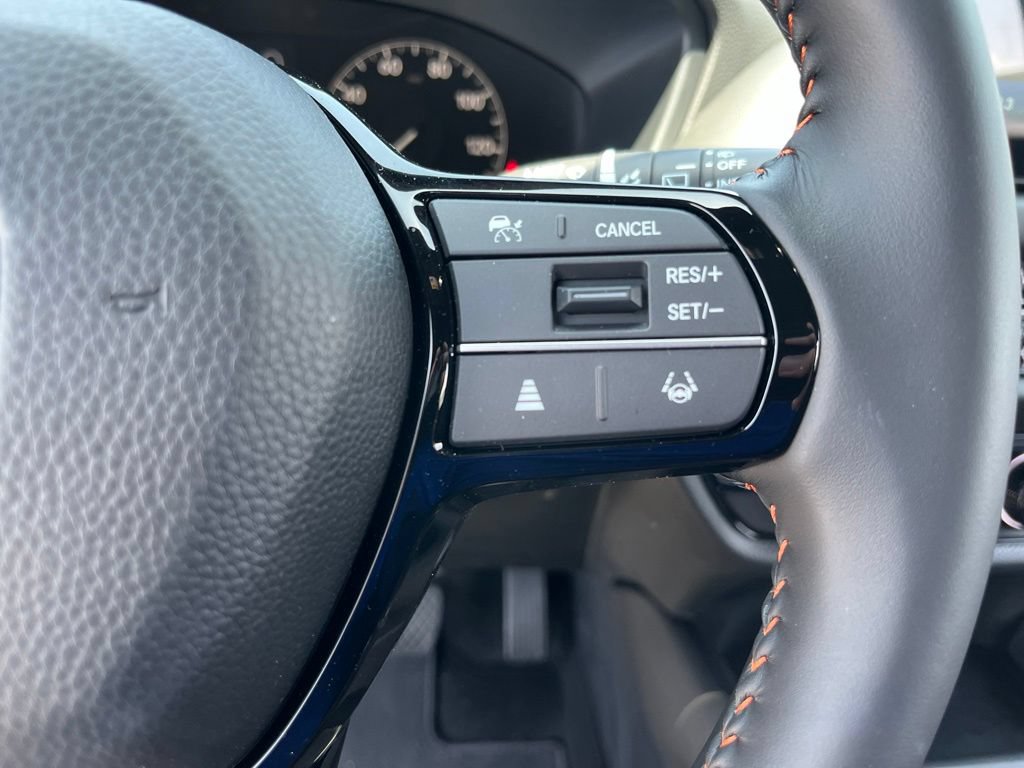 Used 2027 Honda HR-V Sport image 22