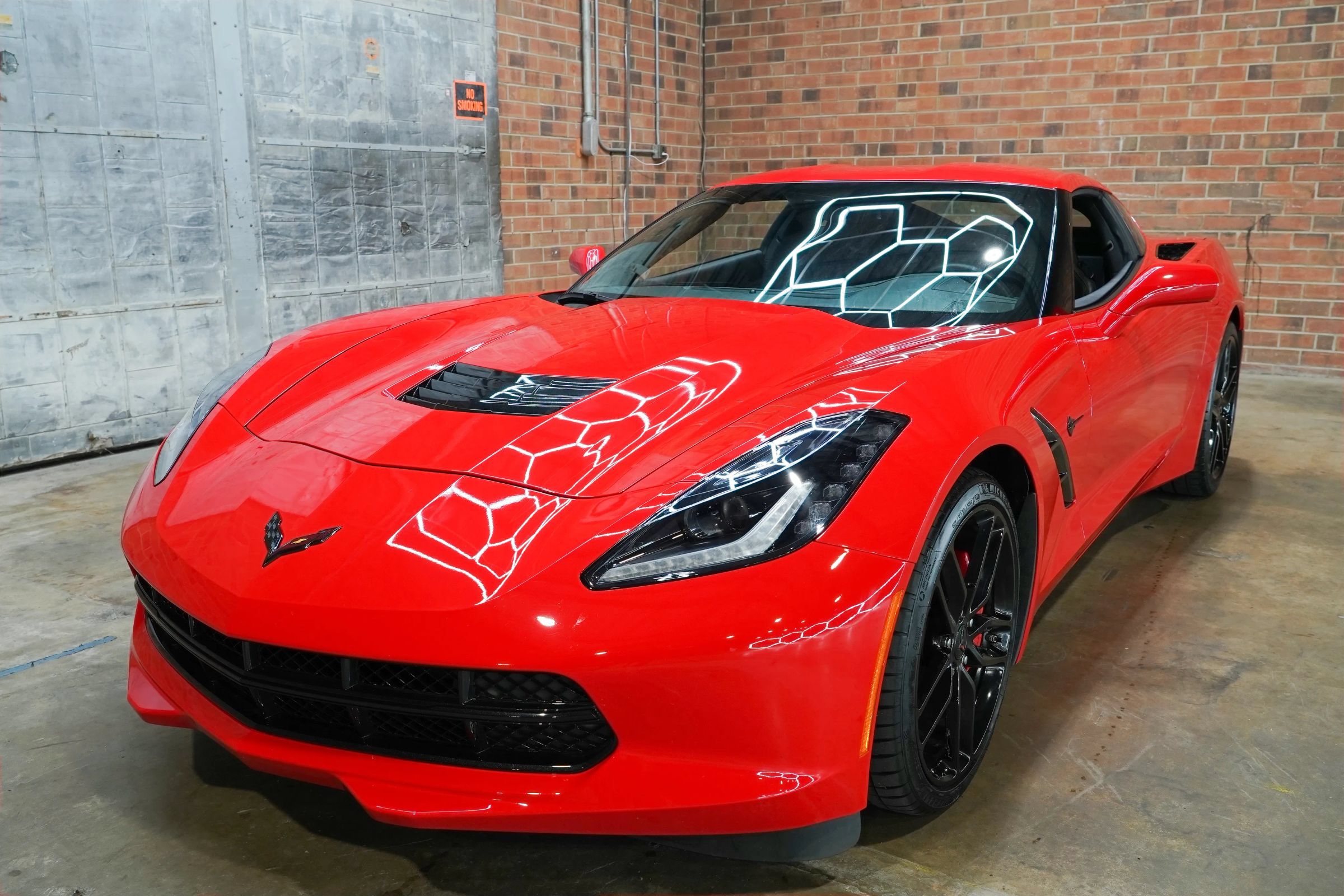 Used 2019 Chevrolet Corvette Stingray Coupe w/ Carbon Flash Badge Package RWD image 5