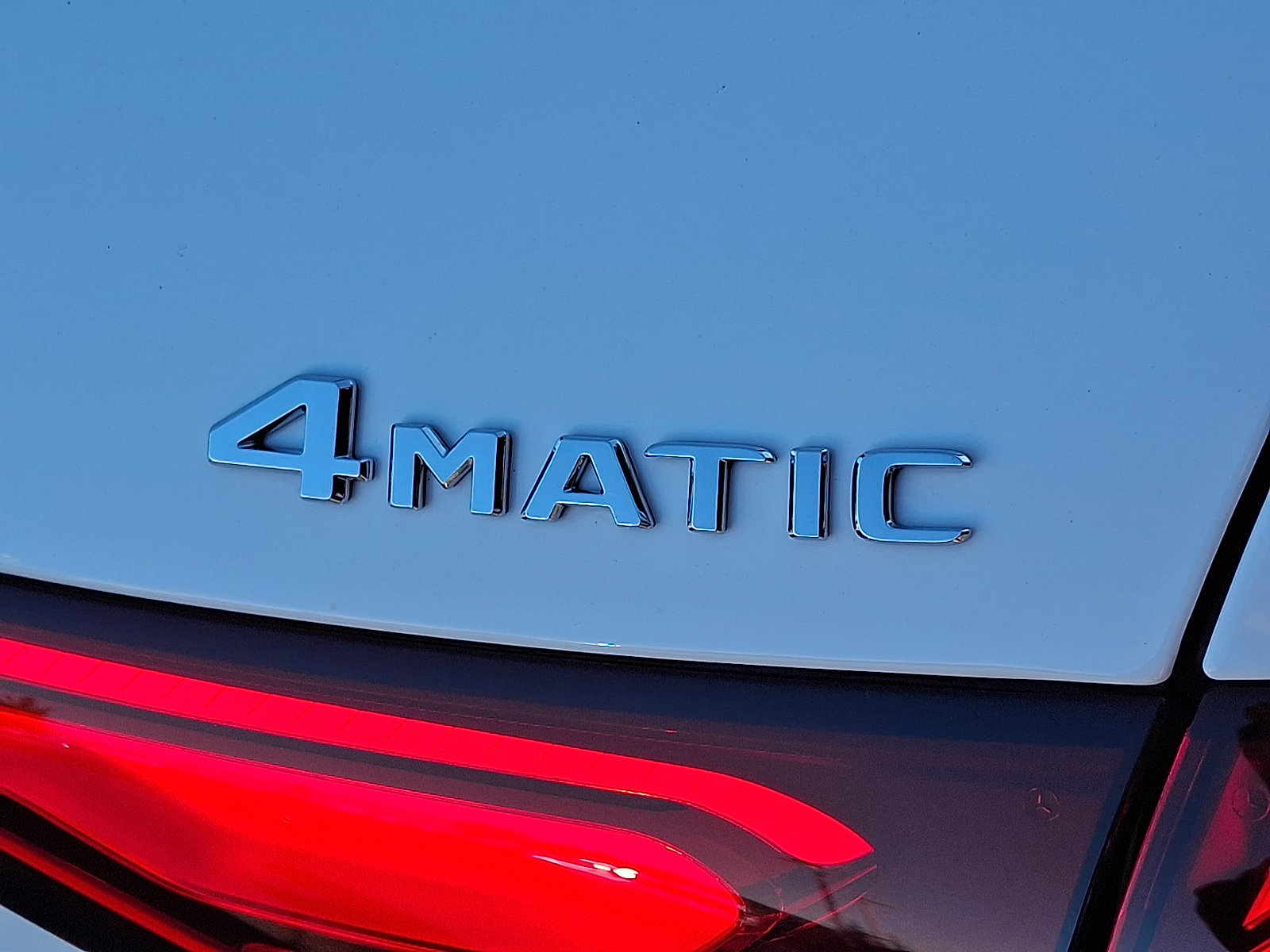 Certified 2025 Mercedes-Benz GLC 300 4MATIC image 30