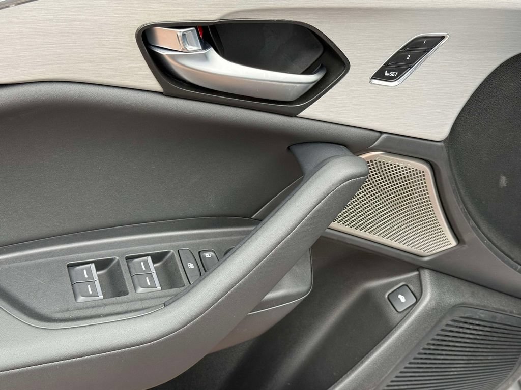 Certified 2025 Acura TLX w/ Technology Package FWD image 10