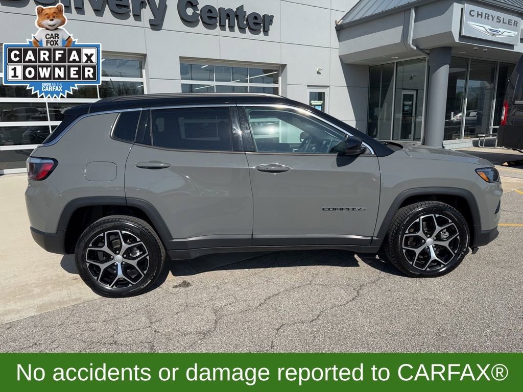 Used 2024 Jeep Compass Limited AWD/4WD image 4