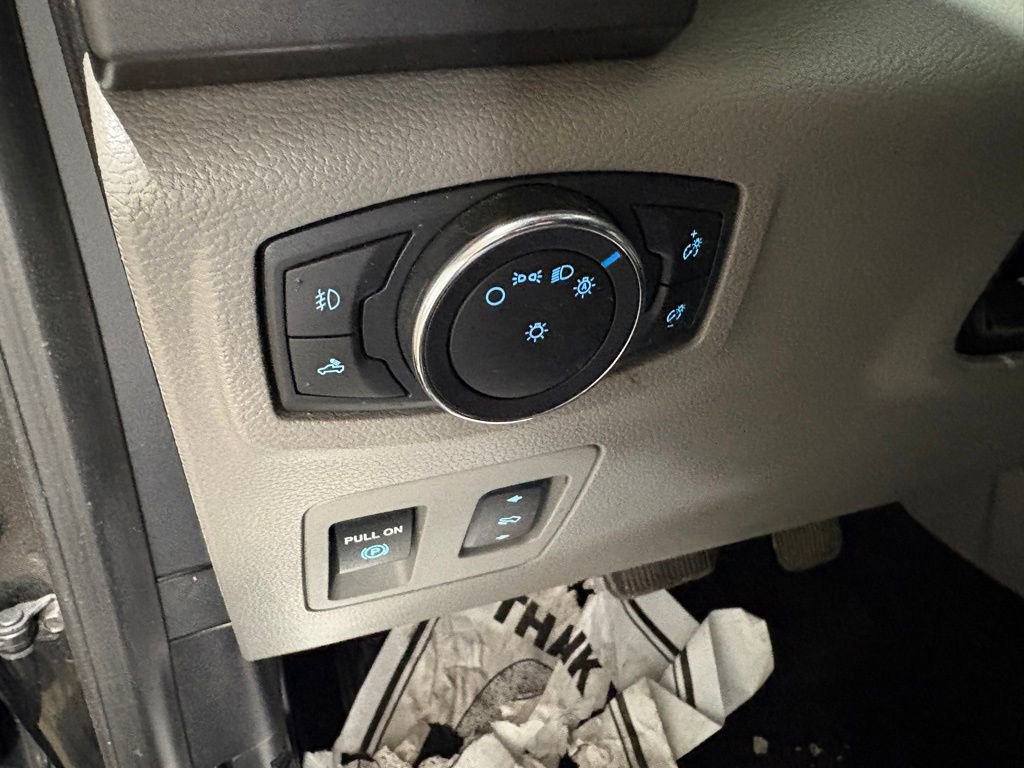 Used 2016 Ford F150 XLT w/ Equipment Group 302A Luxury image 18