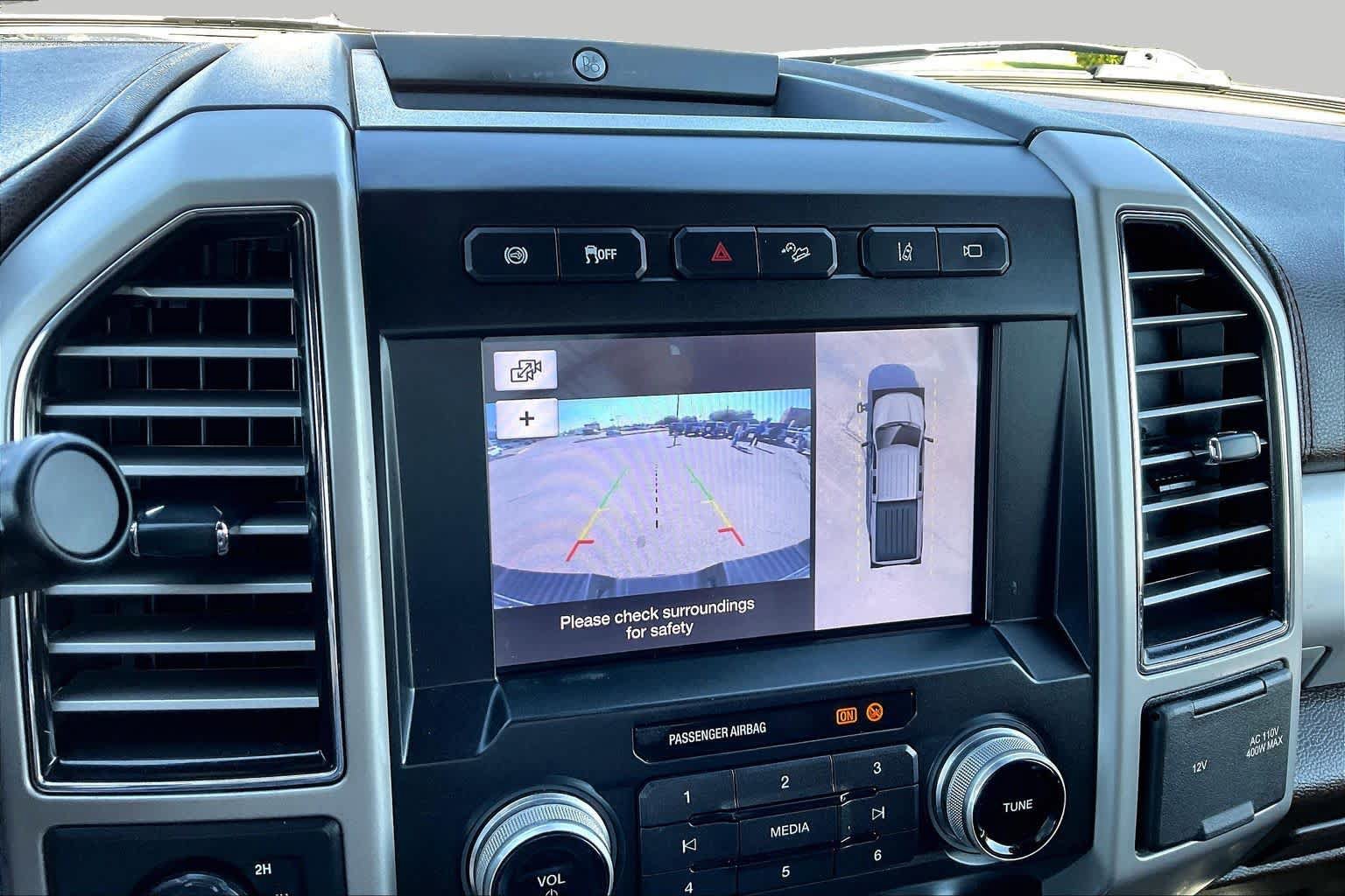 Used 2019 Ford F350 King Ranch w/ King Ranch Ultimate Package AWD/4WD image 27