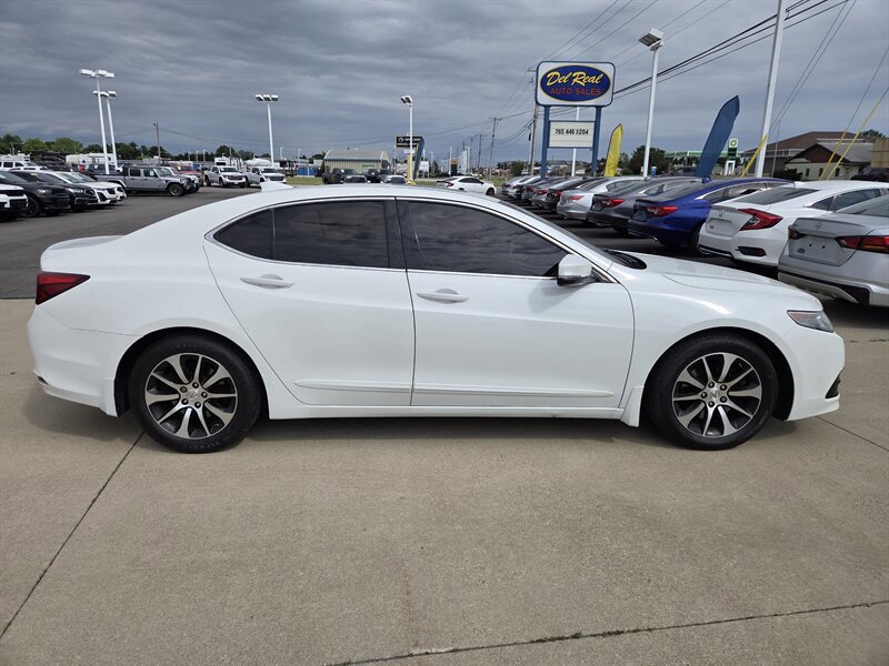 Used 2015 Acura TLX w/ Technology Package FWD image 2