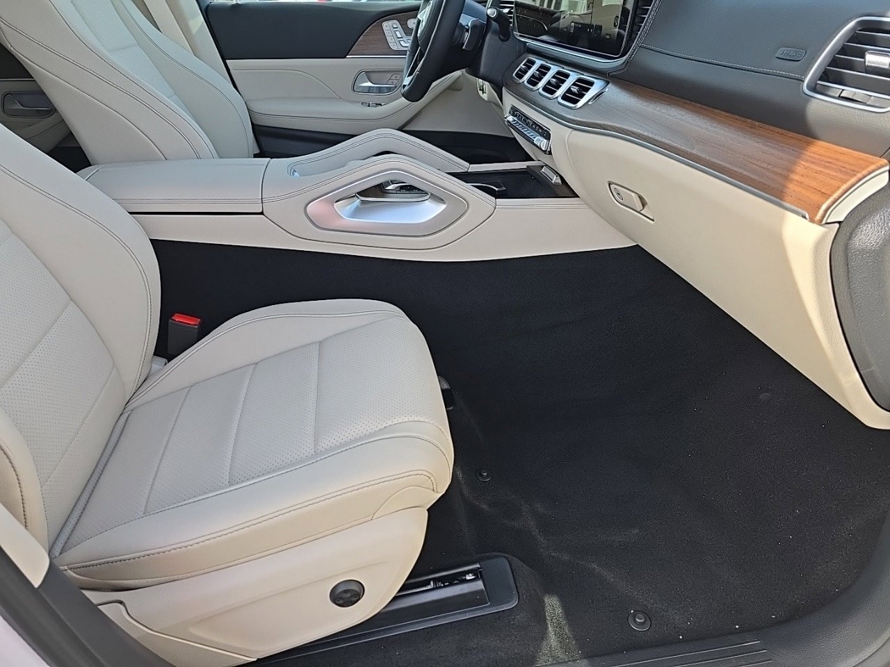 New 2026 Mercedes-Benz GLE 350 4MATIC image 39
