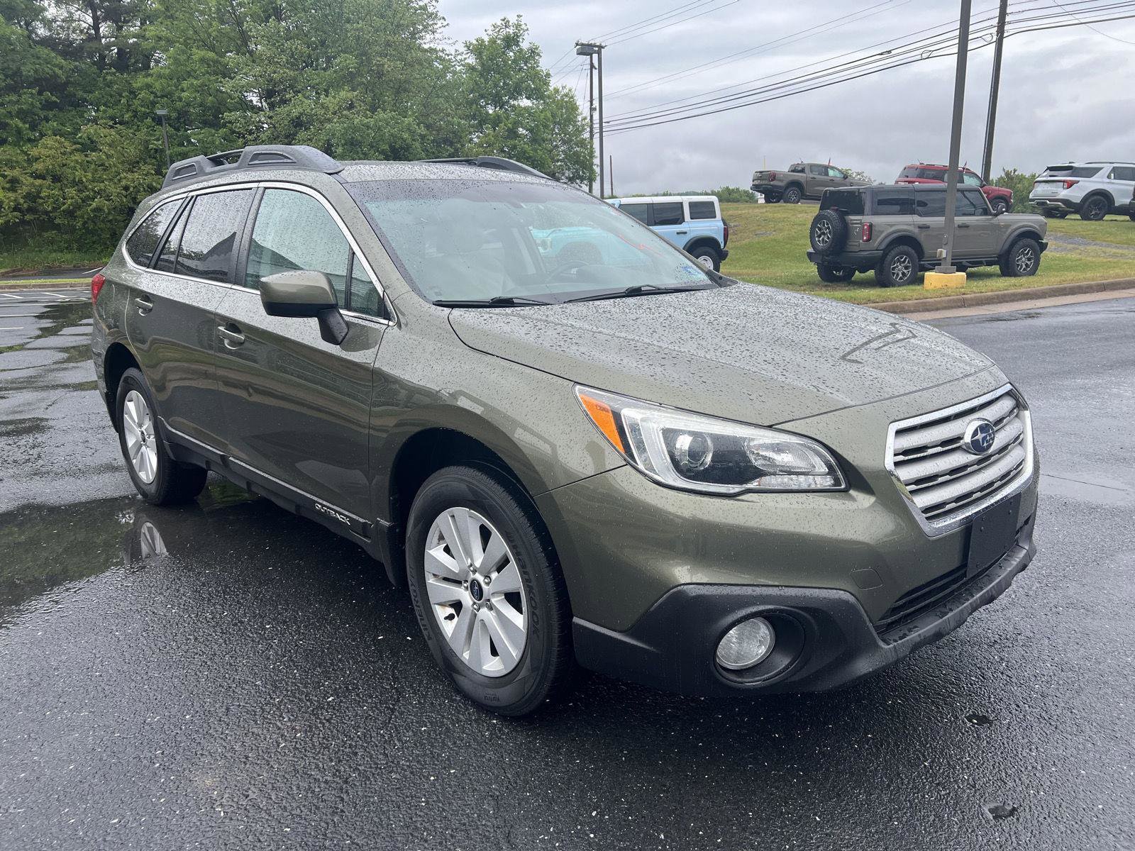 Used 2015 Subaru Outback 2.5i Premium w/ Popular Package #2 AWD/4WD image 6