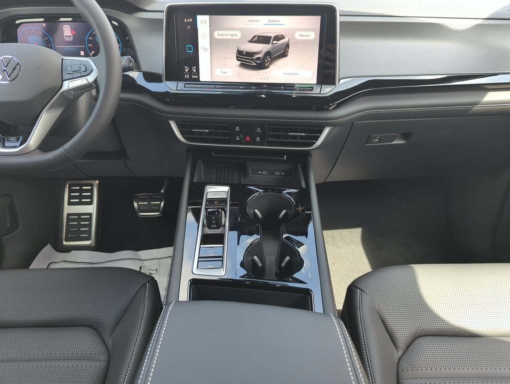 New 2026 Volkswagen Atlas Cross Sport SEL R-Line AWD/4WD image 27