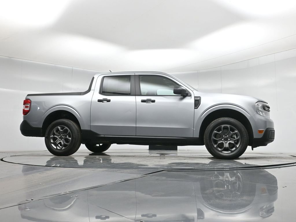 Certified 2024 Ford Maverick XLT image 4