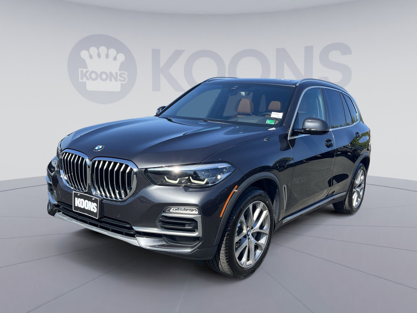 Used 2019 BMW X5 xDrive40i w/ Luxury Seating Package AWD/4WD image 1