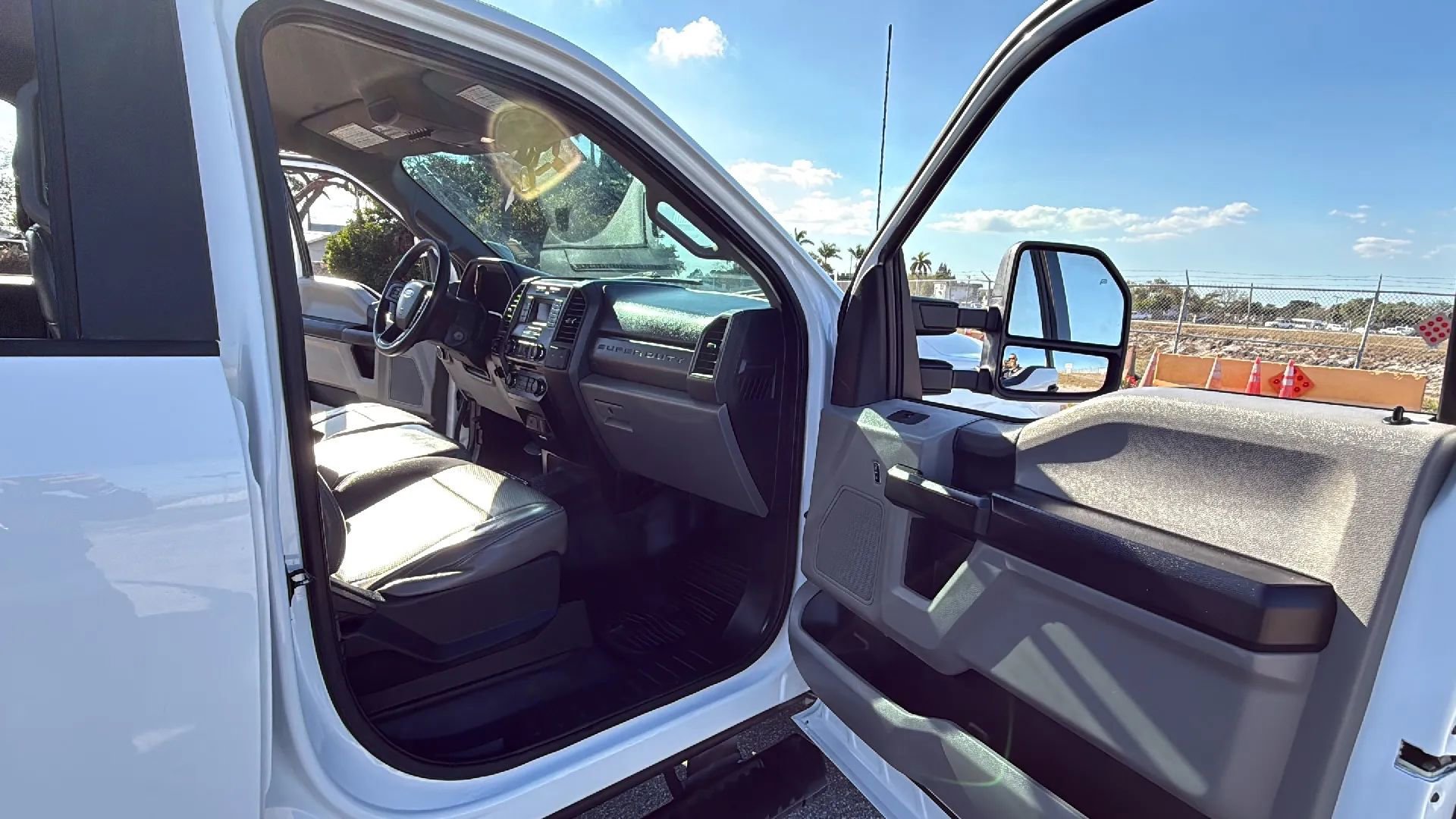 Used 2017 Ford F350 XL w/ Power Equipment Group image 14