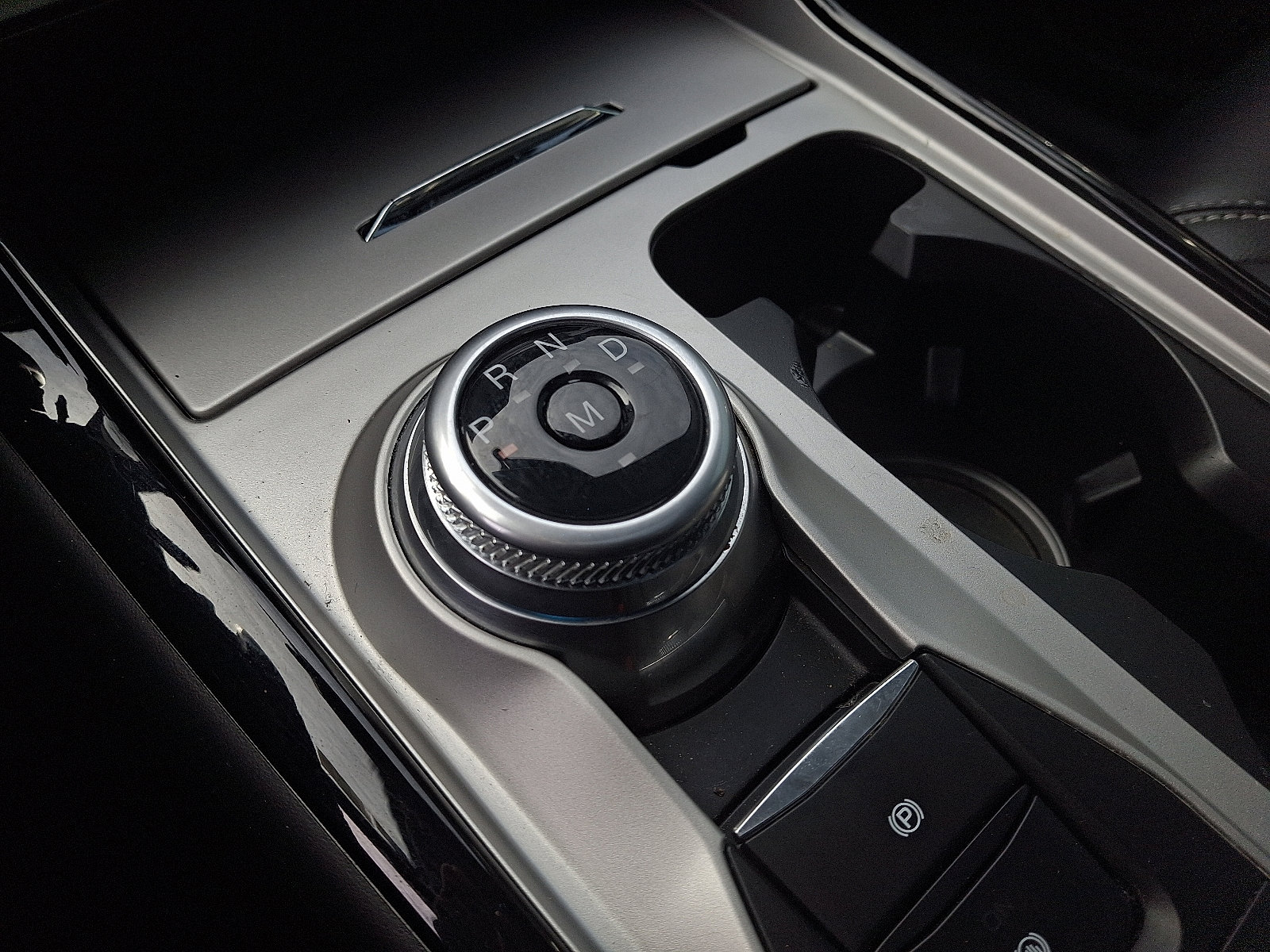 Certified 2022 Ford Explorer ST w/ Equipment Group 401A image 15