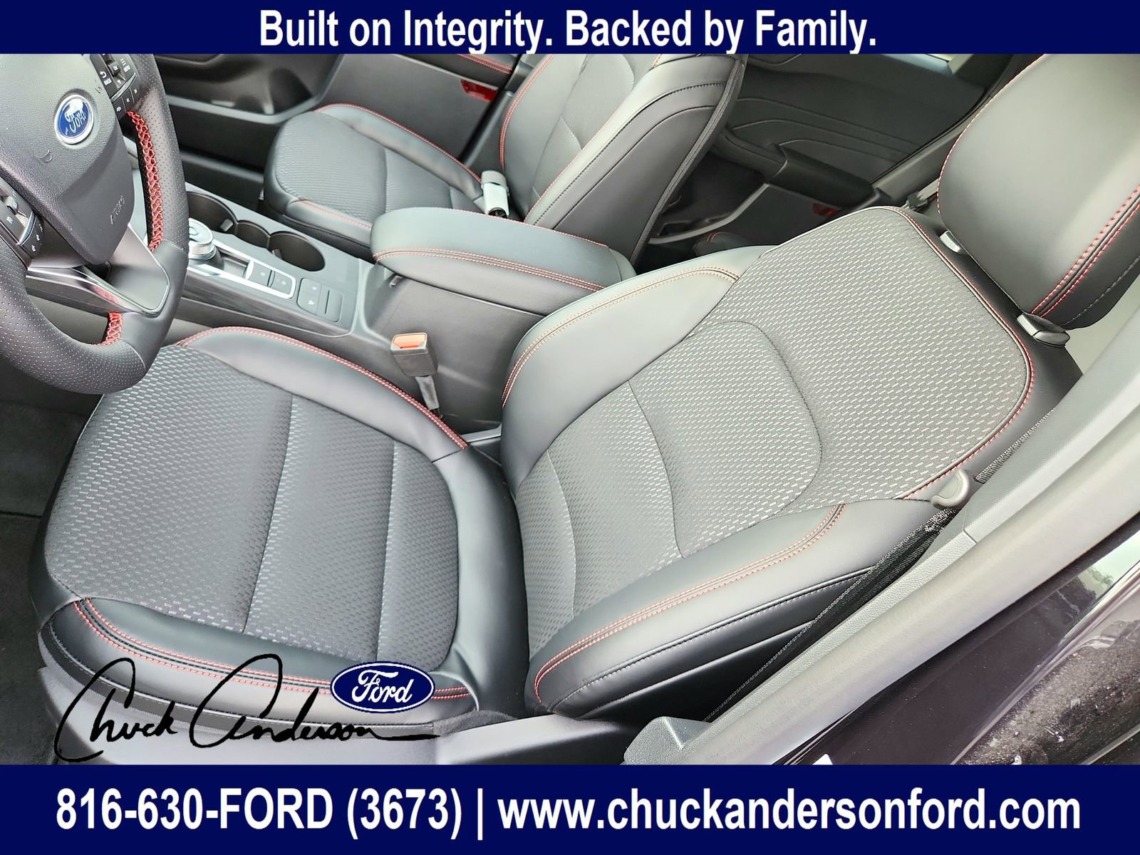New 2026 Ford Escape ST-Line w/ Cold Weather Package AWD/4WD image 12