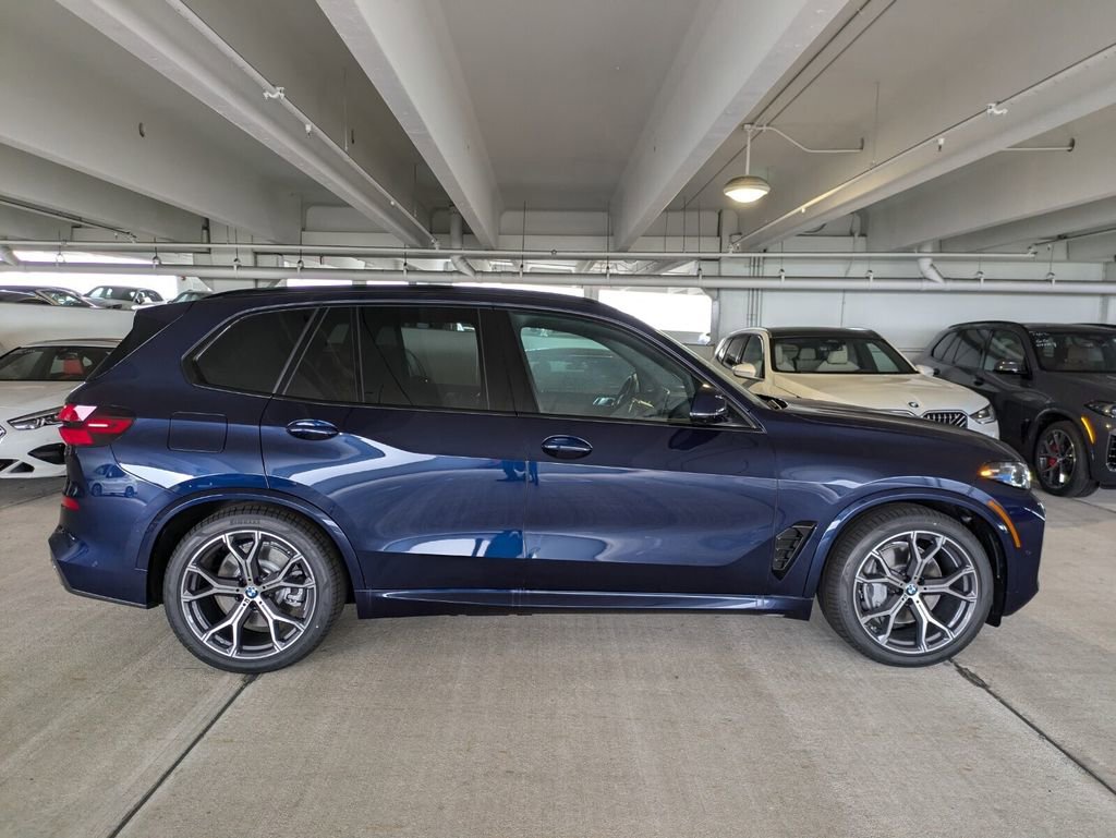 New 2026 BMW X5 xDrive50e AWD/4WD image 3