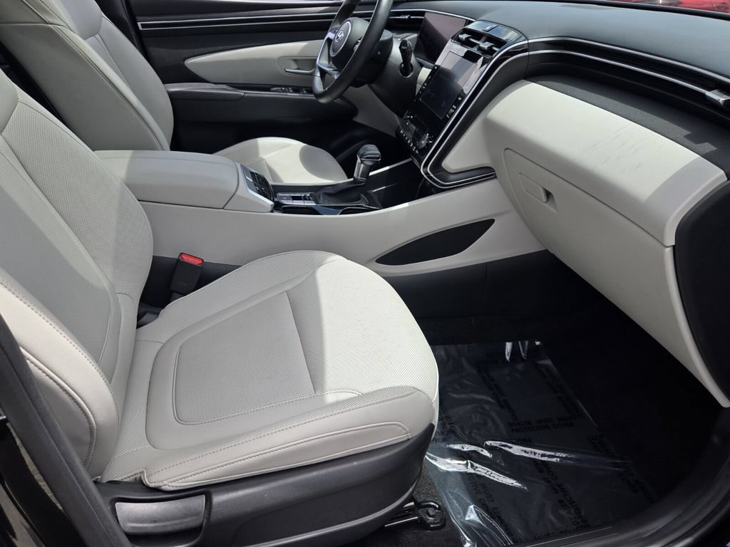 Certified 2023 Hyundai Tucson SEL w/ Convenience Package FWD image 14