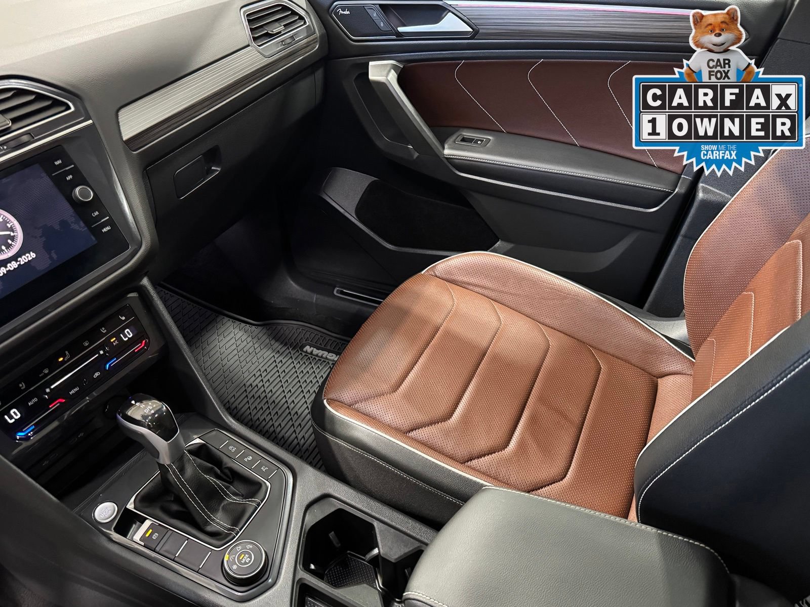 Used 2024 Volkswagen Tiguan SEL R-Line AWD/4WD image 17