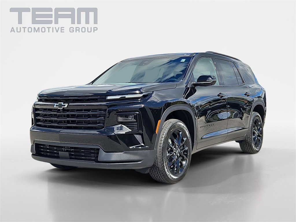 New 2026 Chevrolet Traverse LT w/ Midnight/Sport Edition image 3