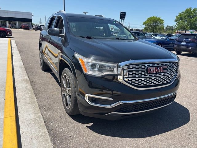 Used 2019 GMC Acadia Denali FWD image 4