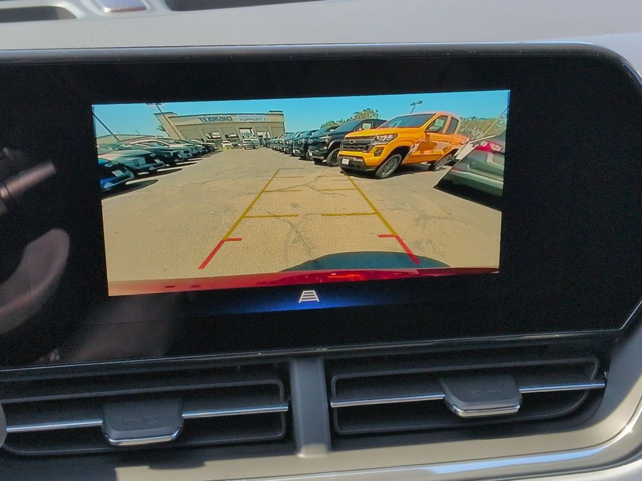 New 2026 Chevrolet Trax LT w/ Driver Confidence Package FWD image 15