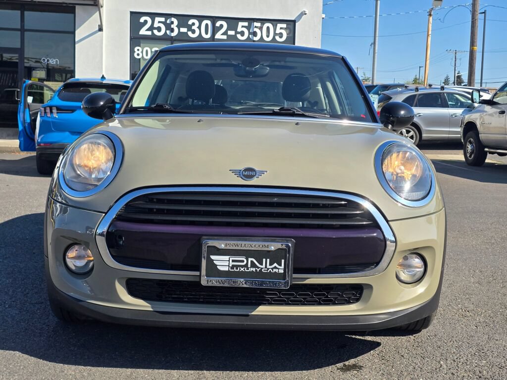 Used 2019 MINI Cooper 2-Door Hardtop FWD image 3