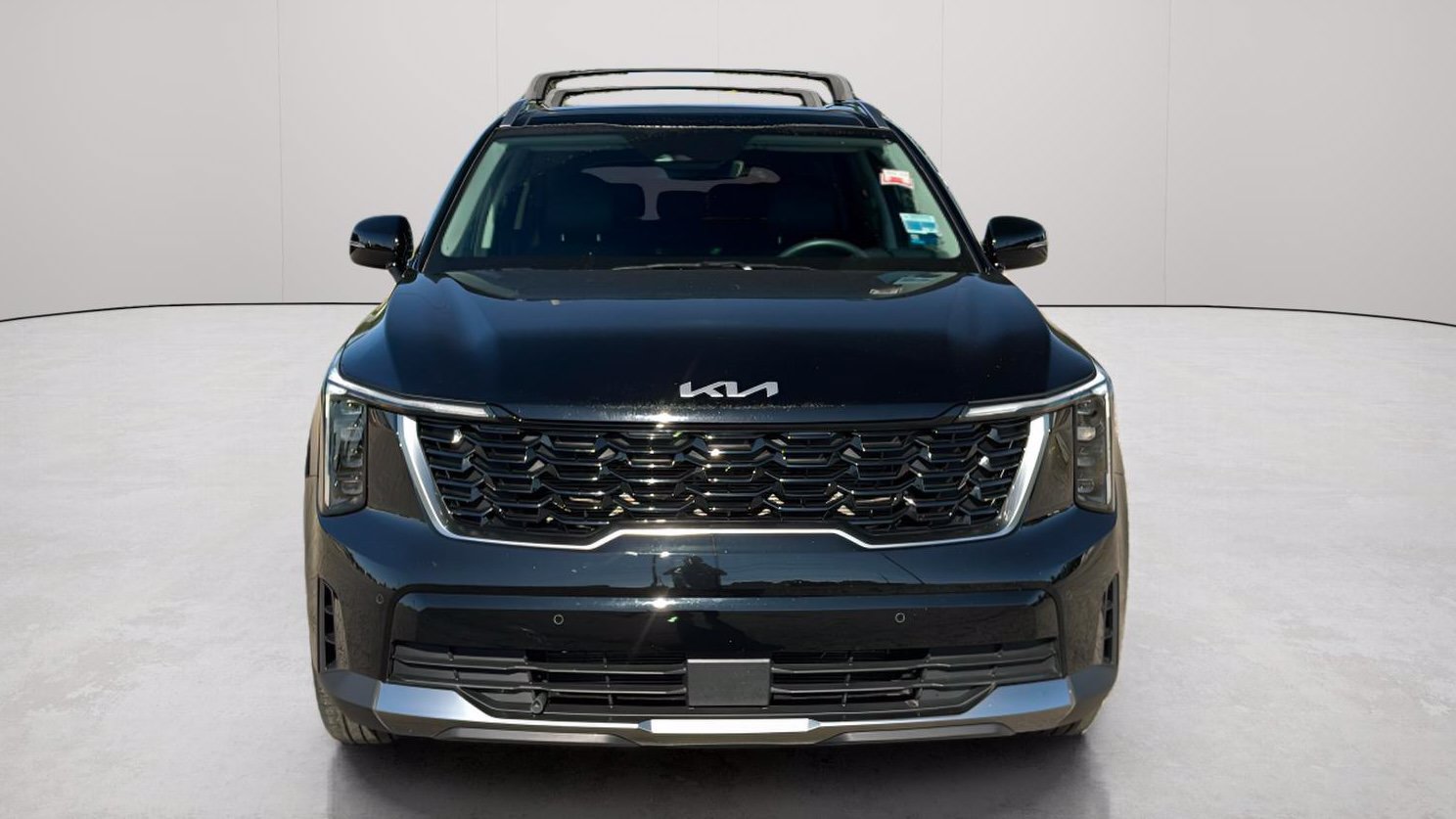 Used 2025 Kia Sorento S w/ Panoramic Sunroof Package FWD image 11
