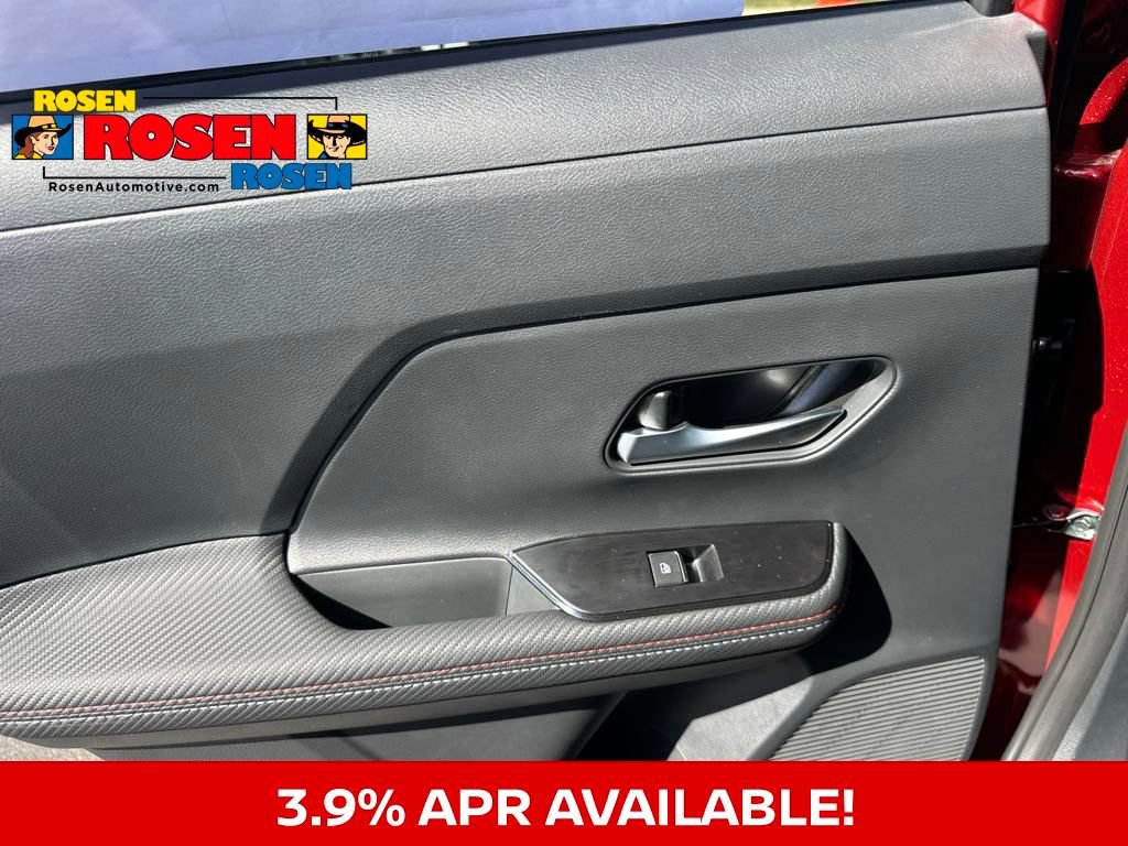 New 2025 Nissan Kicks SR image 14