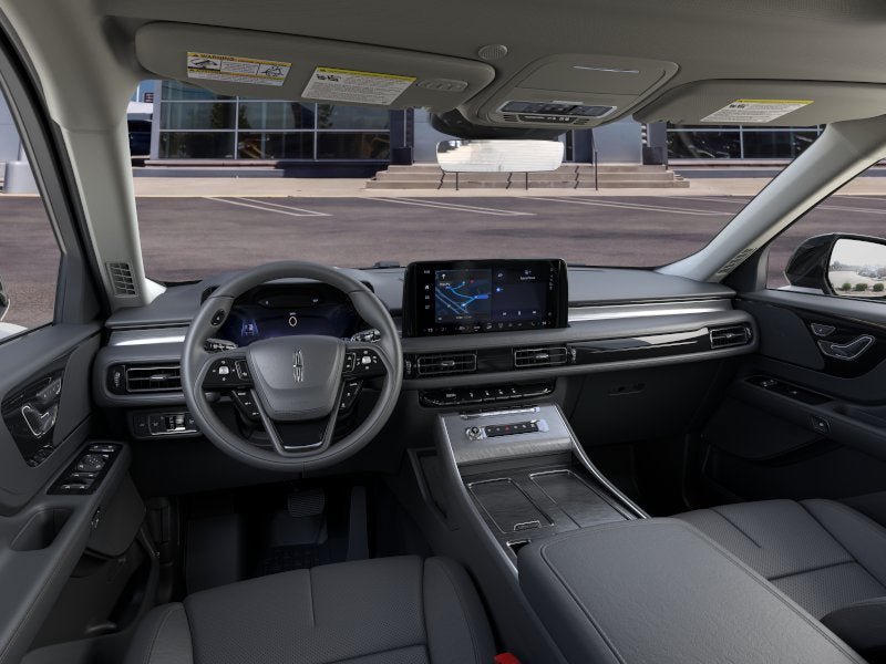 New 2026 Lincoln Aviator AWD w/ Jet Appearance Package image 9