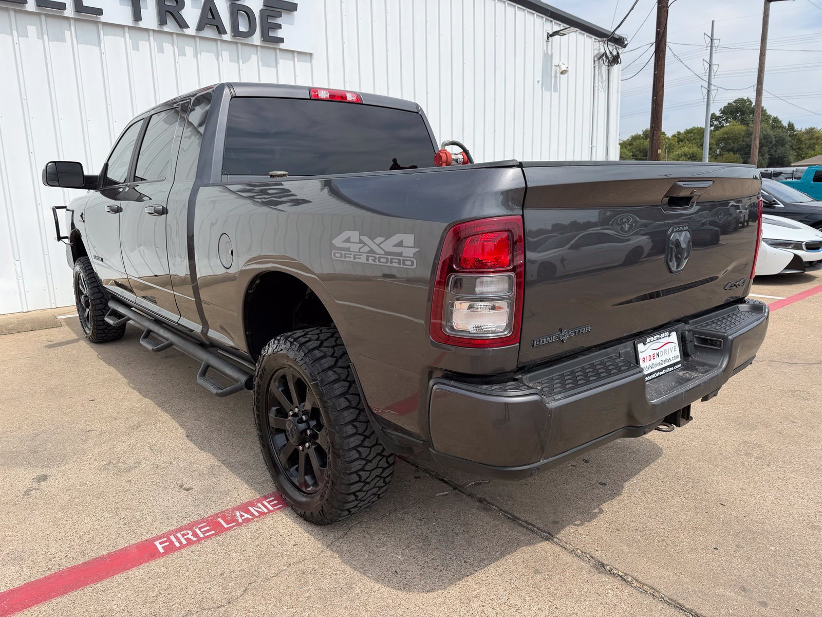 Used 2022 RAM 2500 Lone Star w/ Night Edition AWD/4WD image 4