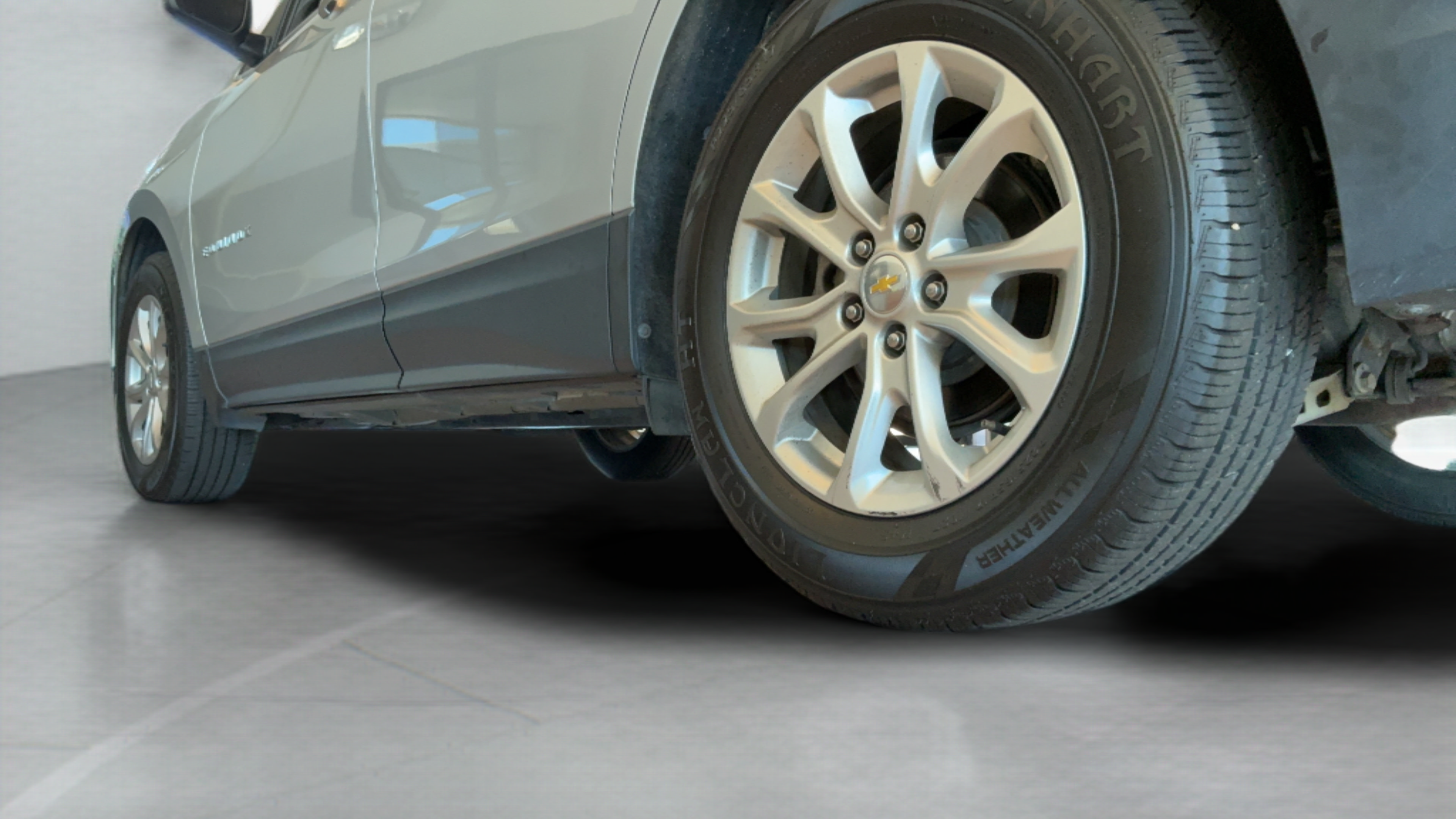 Used 2019 Chevrolet Equinox LT FWD image 39