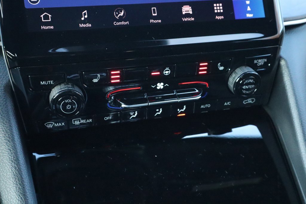 New 2025 Jeep Grand Cherokee L Limited image 9