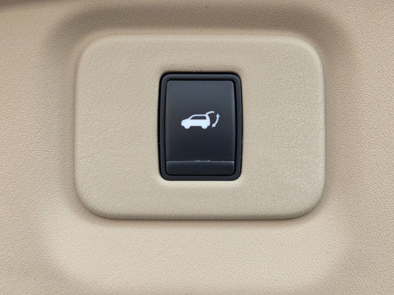 Used 2014 Nissan Pathfinder SL w/ SL Premium Package image 13