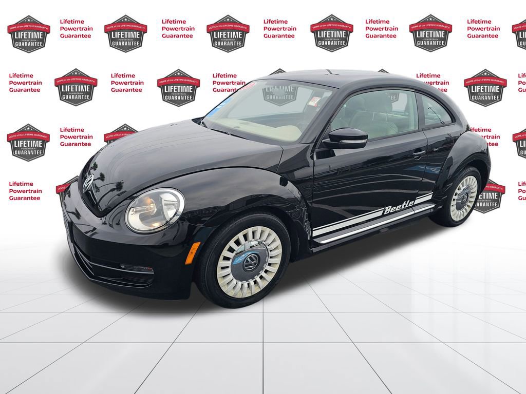 Used 2013 Volkswagen Beetle 2.5 image 1