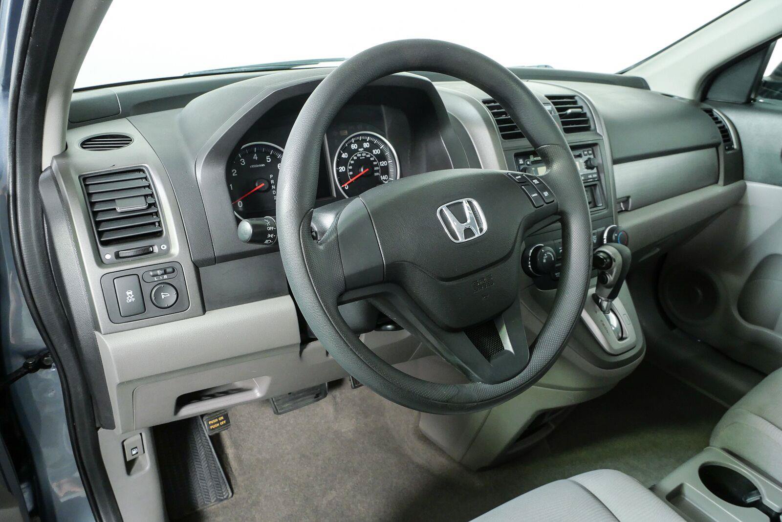 Used 2010 Honda CR-V LX image 4