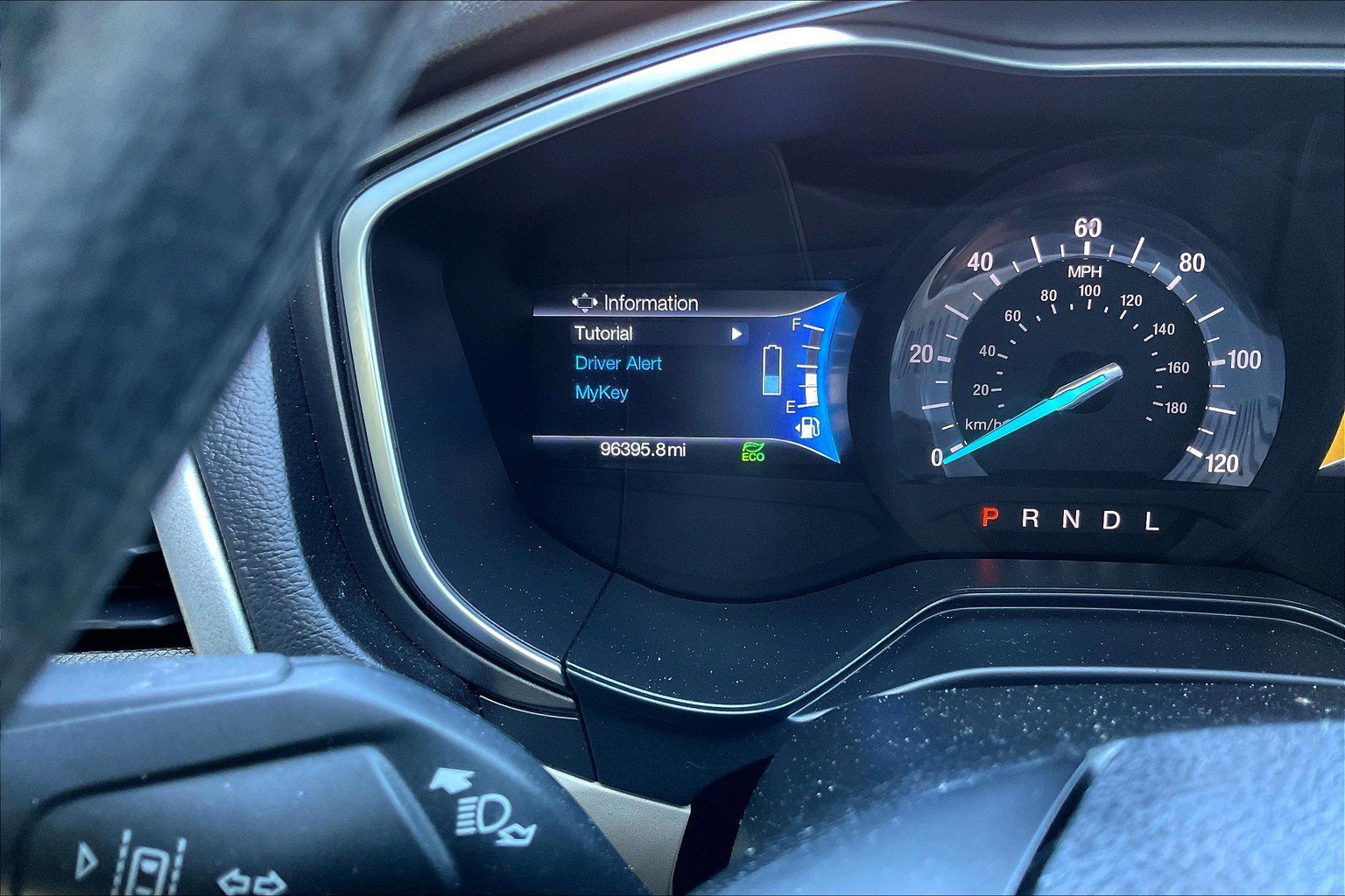 Used 2019 Ford Fusion SE image 25