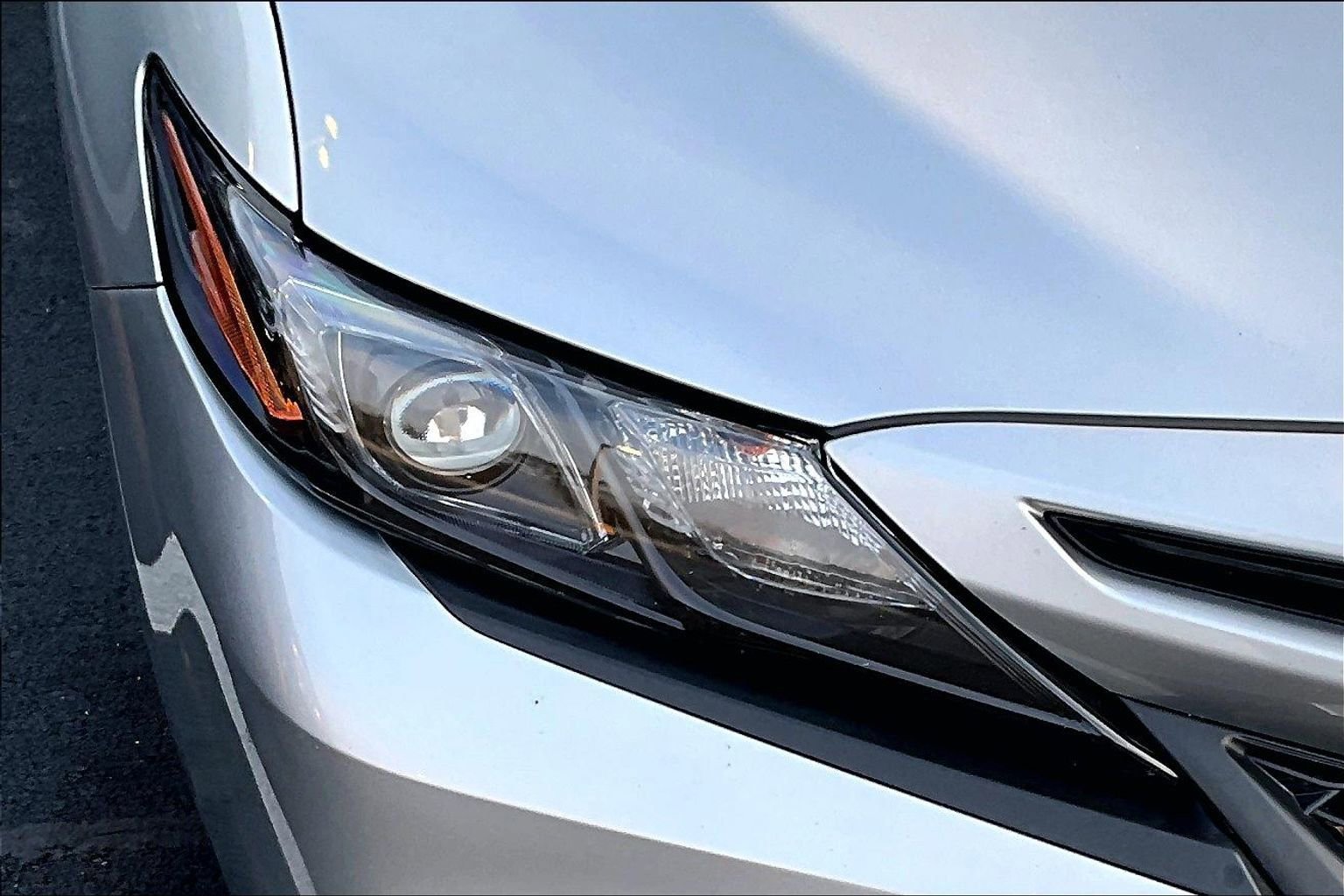 Used 2023 Toyota Camry SE w/ Audio Upgrade Package image 32