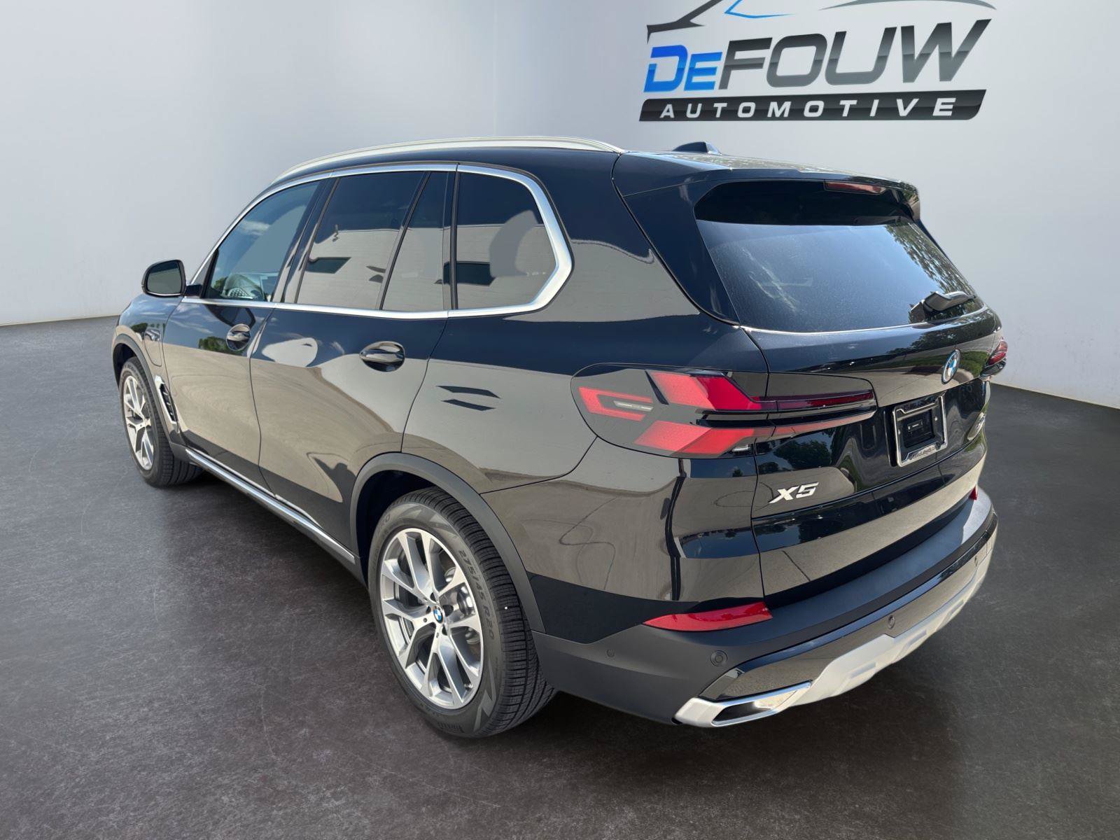 New 2026 BMW X5 xDrive50e AWD/4WD image 17