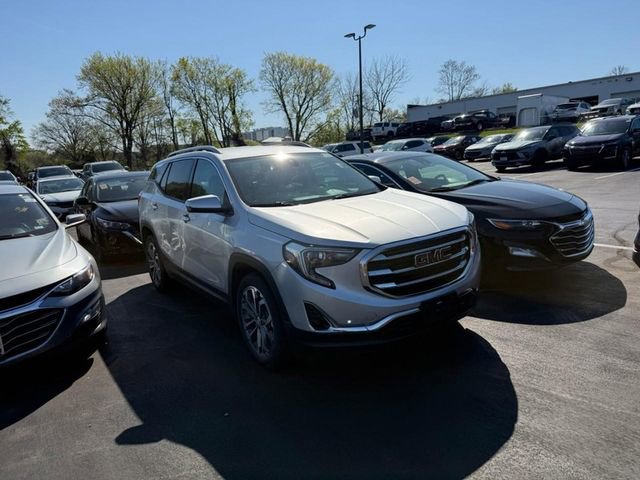Used 2020 GMC Terrain SLT w/ Preferred Package image 4
