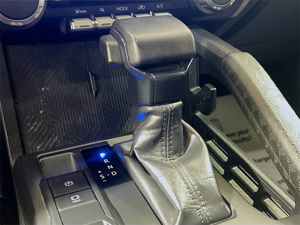 Used 2025 Toyota Tacoma SR image 14