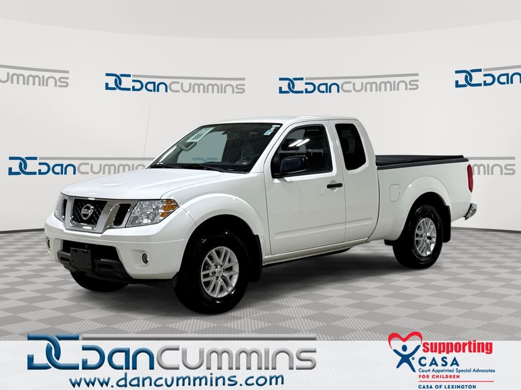 Used 2021 Nissan Frontier SV image 1