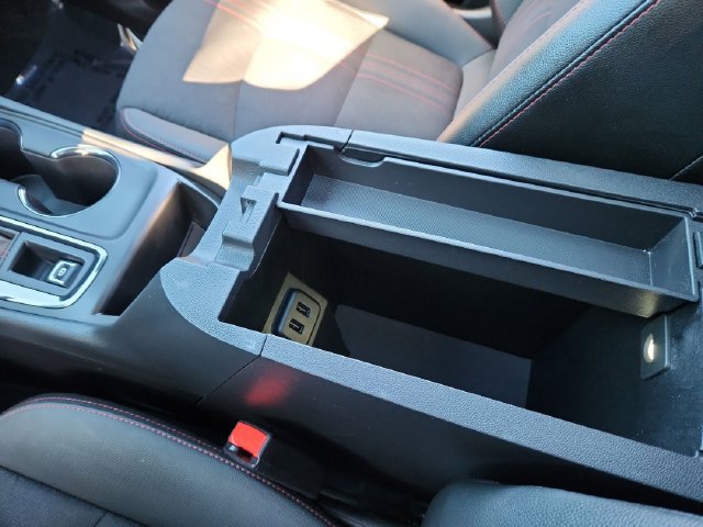 Used 2024 Chevrolet Equinox RS FWD image 48