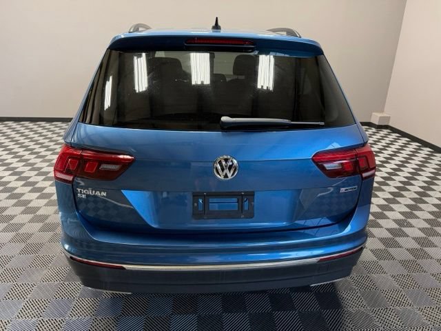 Used 2020 Volkswagen Tiguan SE w/ 3rd Row Seat Package AWD/4WD image 11