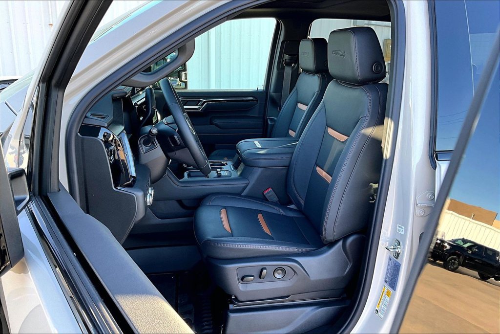 New 2026 GMC Sierra 2500 AT4 w/ AT4 Premium Plus Package AWD/4WD image 23