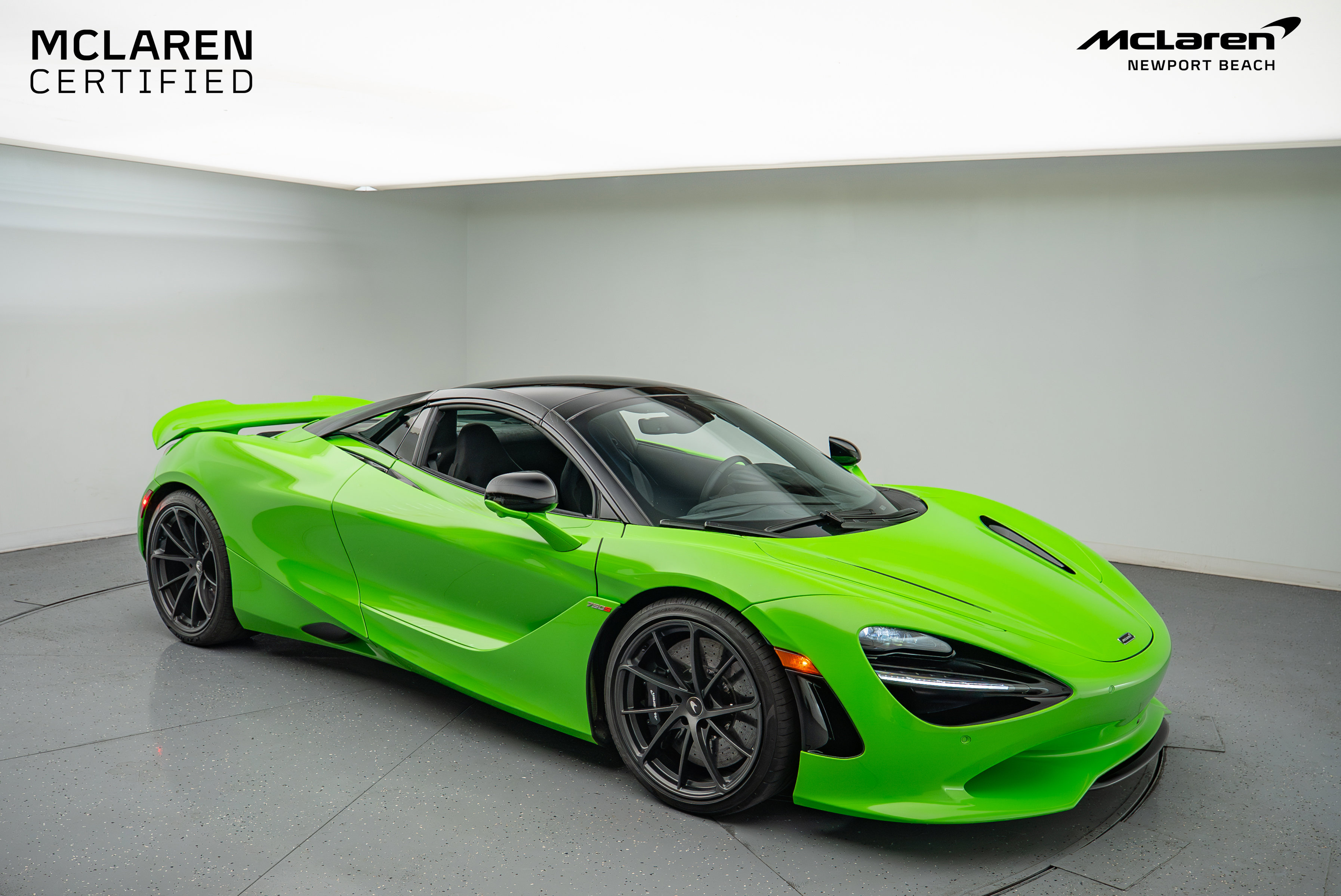 Used 2024 McLaren 750S Spider image 20