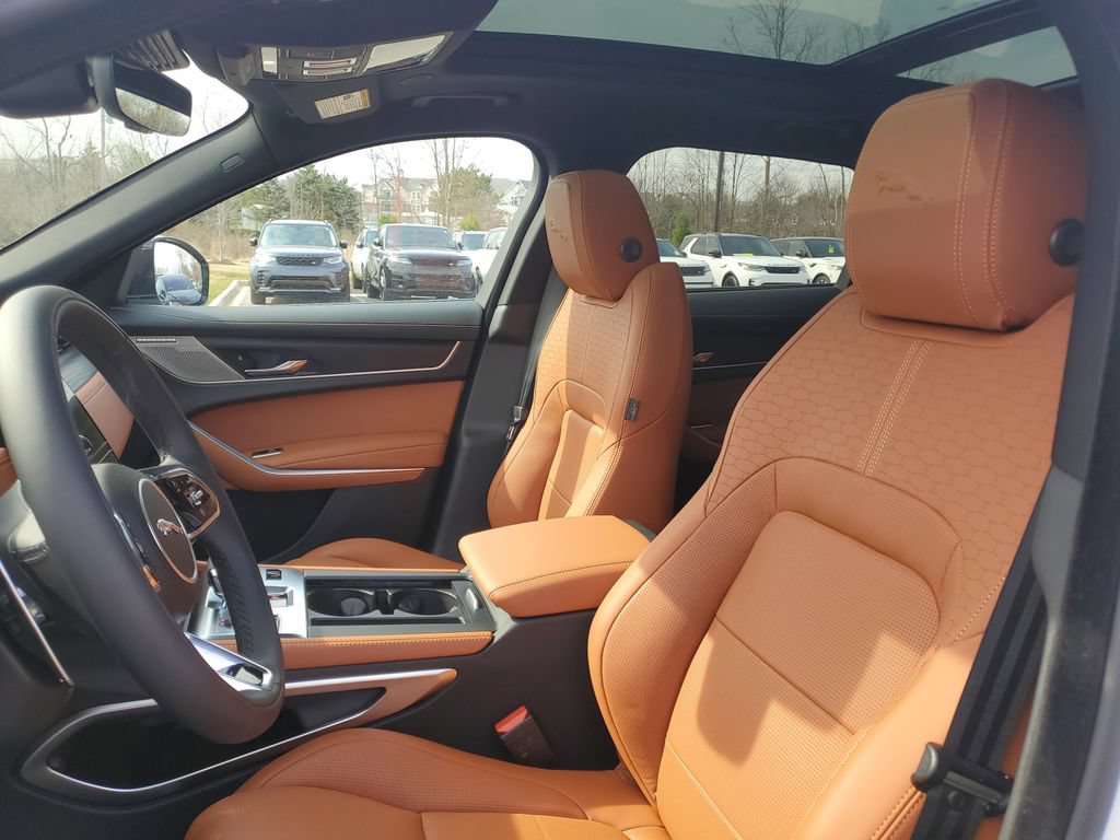 New 2026 Jaguar F-PACE R-Dynamic S AWD/4WD image 12