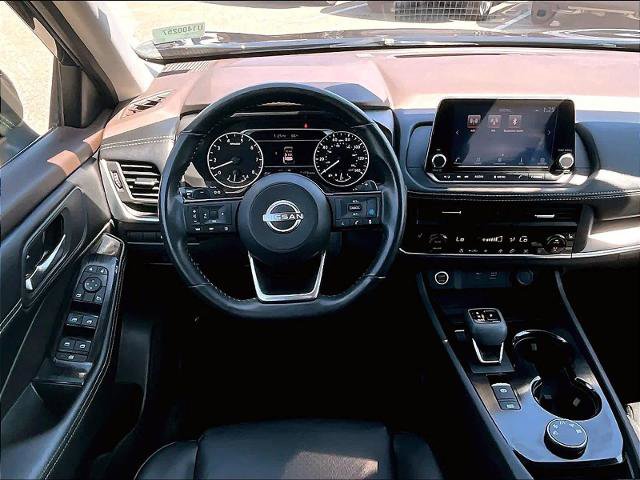Certified 2023 Nissan Rogue SV w/ SV Premium B Package AWD/4WD image 17