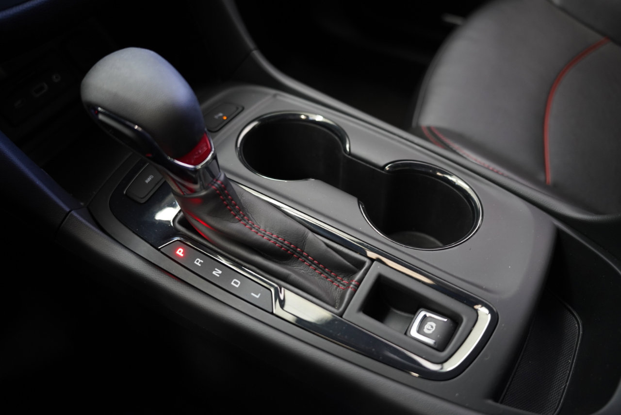 Used 2022 Chevrolet Equinox RS w/ RS Leather Package image 21