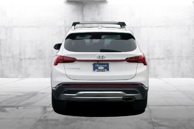Used 2023 Hyundai Santa Fe SEL w/ Premium Package FWD image 6